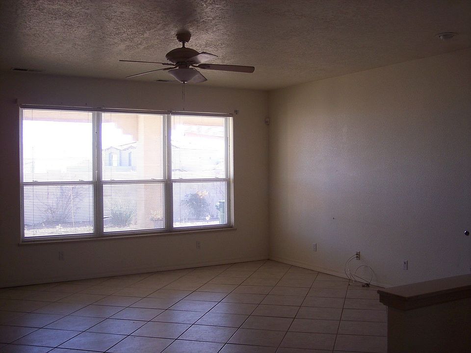 2nd image of 3729 Spyglass Loop SE
