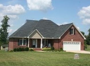 577 Spring Haven Dr, Randleman, NC 27317