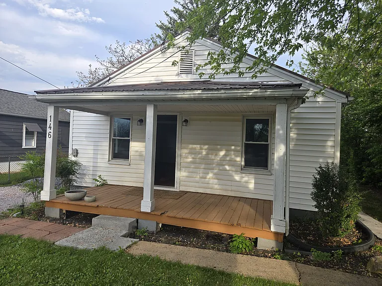 State Cir — Photo 4