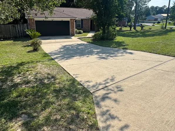(undisclosed Address), Crestview, FL 32536