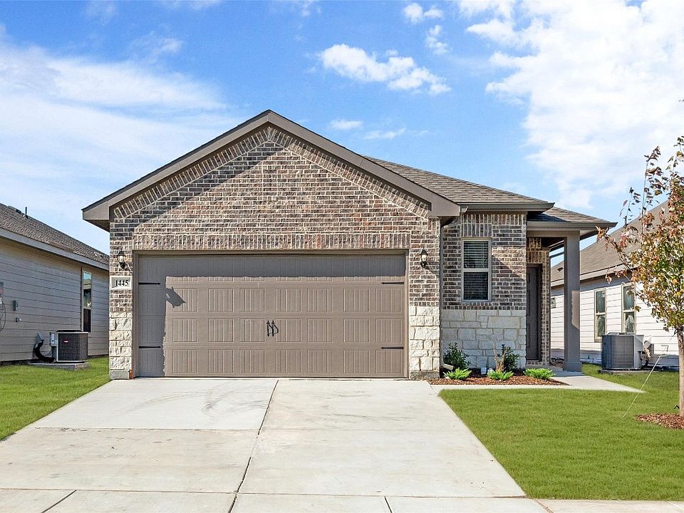 1st image of 1810 Ash Oak Ln