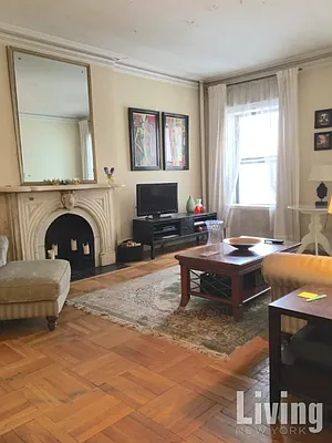 Rented by Living New York | media 34
