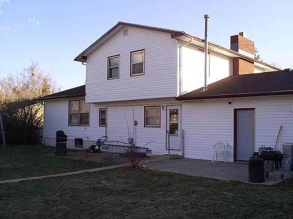3rd image of 2615 Park Ave