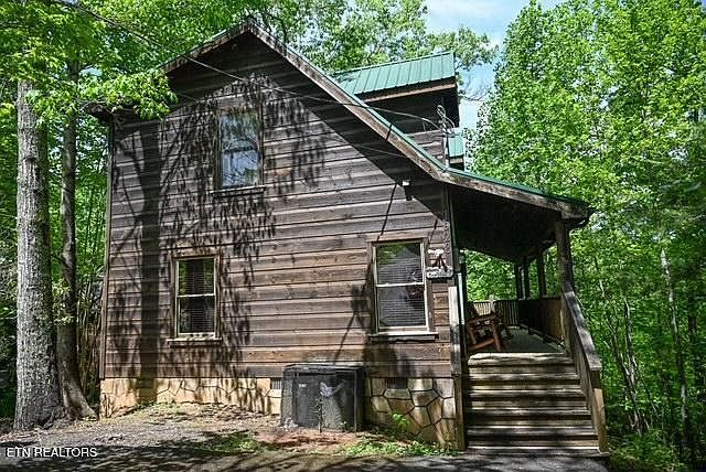 1st image of 1920 Buckeye View Way
