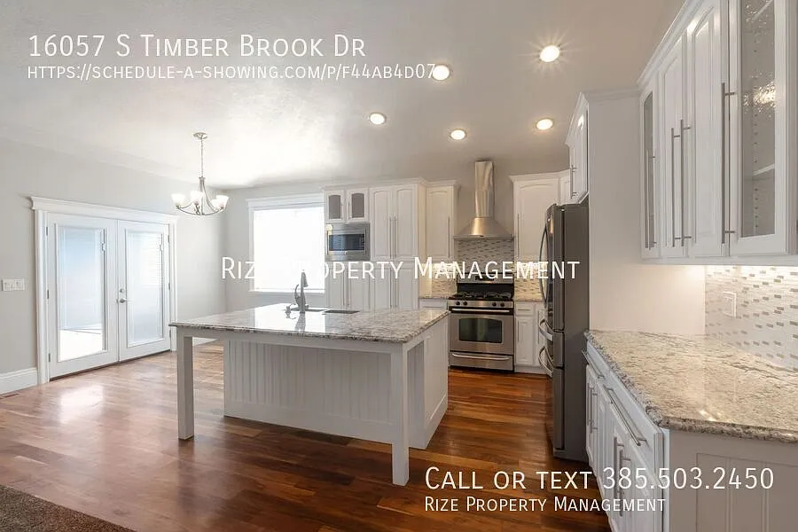 Building Photo - 16057 S Timber Brook Dr