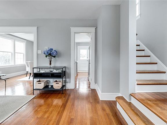 5th image of 3224 Cliff Ave