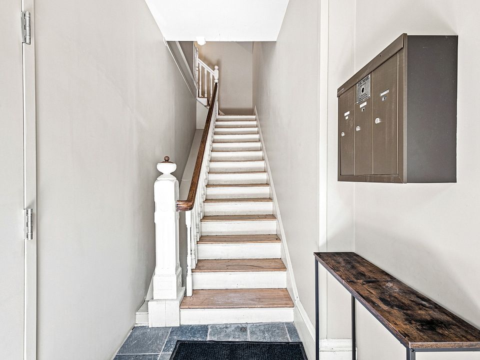 1st image of 15 Searle Ave #3
