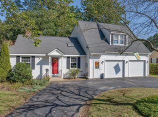 8 Plummer Rd, Bedford, NH 03110