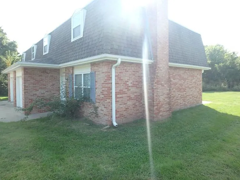 1113 Callie Dr #A — Photo 2