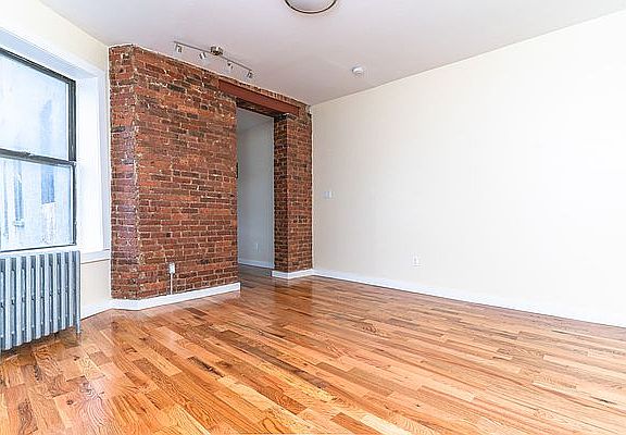 3rd image of 134 Boerum St #C4