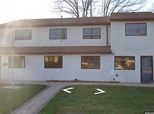 2076 Deer Park Ave #2, Deer Park, NY 11729