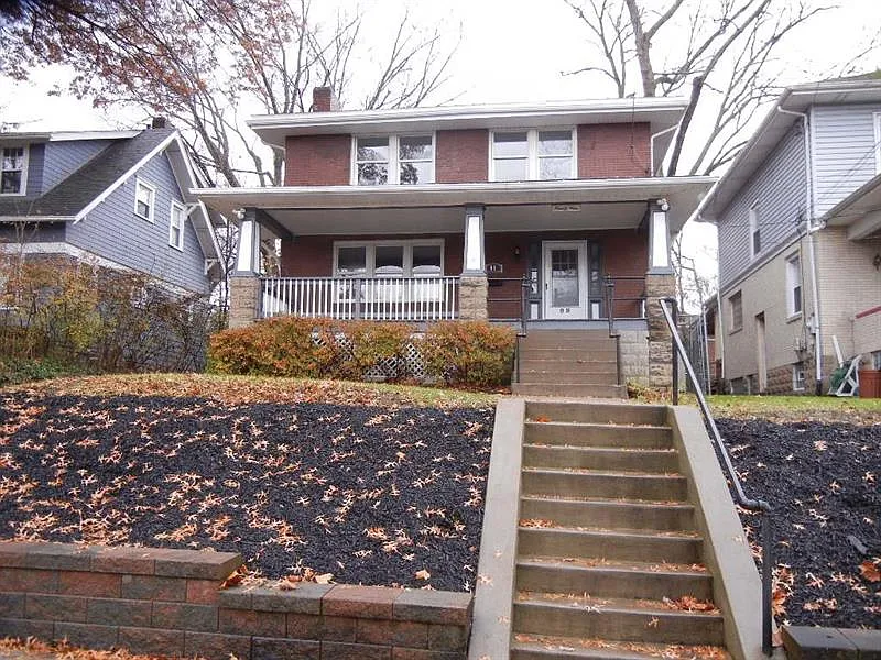 99 S Euclid Ave photo 1