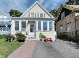 6 Adams St, Worcester, MA 01604