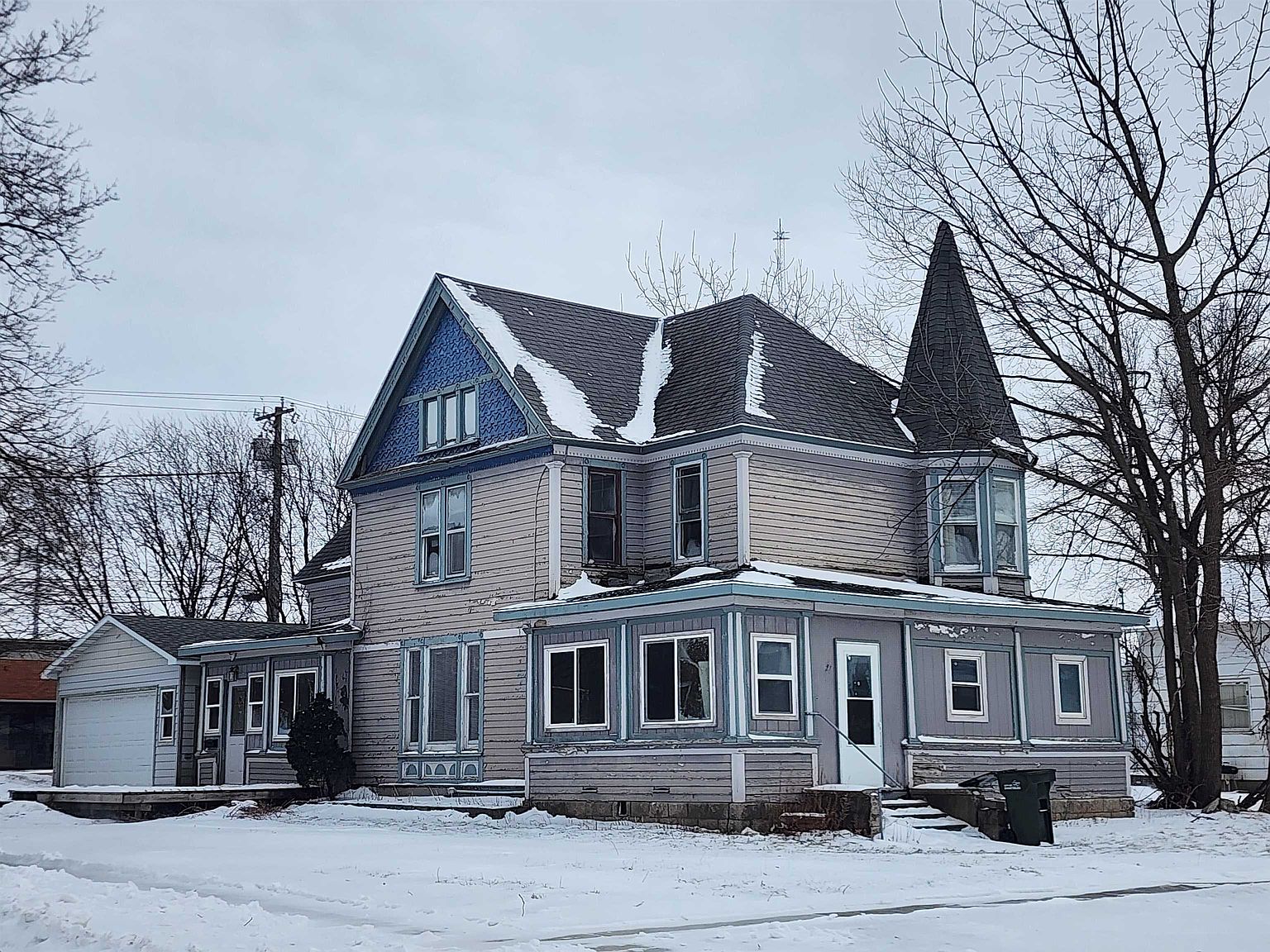 1102 Lake St, Emmetsburg, IA 50536 MLS 240047 Zillow