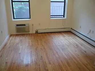 Rented by Picture Realty Inc.