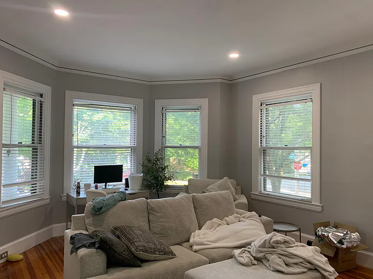 160 Brown St — Photo 5