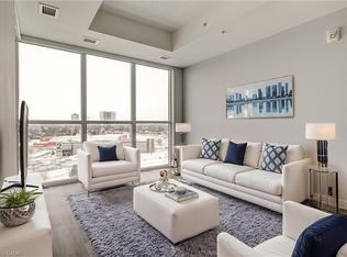 108 Garment, Kitchener, ON N2G 0E2