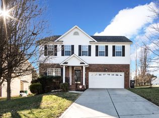 7332 Denali Ln, Charlotte, NC 28216