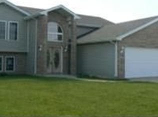 9625 Maginot Cir, Saint John, IN 46373