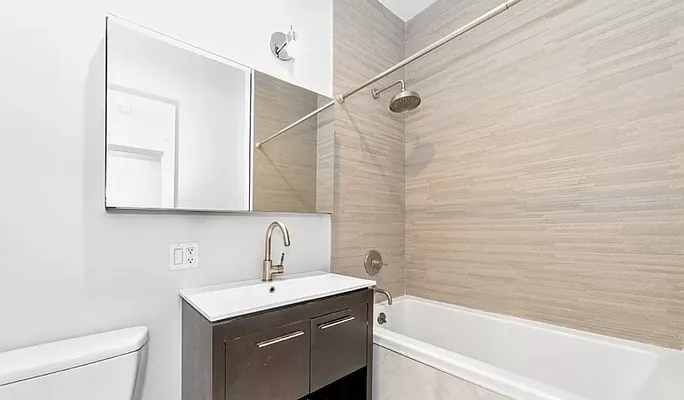 Rented by Bushburg | media 19