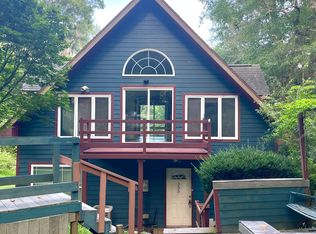 355 Thurmon Loop Rd, Jesup, GA 31545