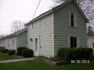 359 Kent St, Carleton, MI 48117