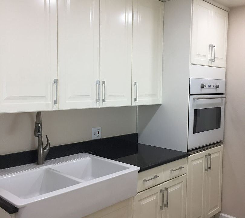 1st image of 3000 Royal Palm Dr #D