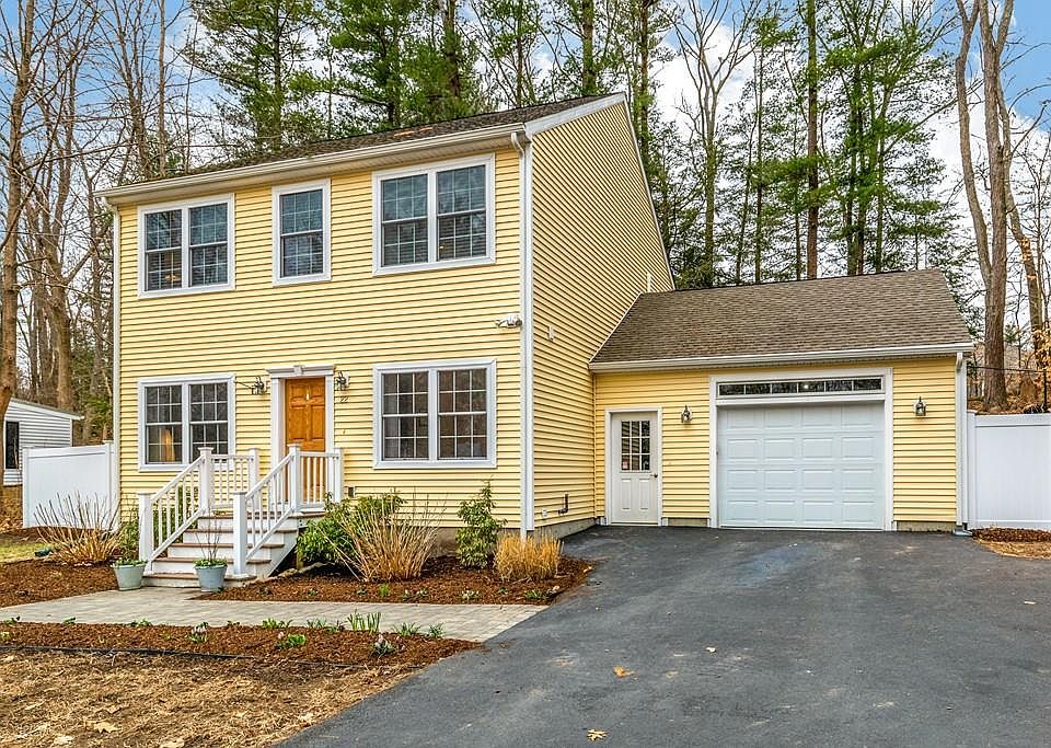 1st image of 22 Lake Dr