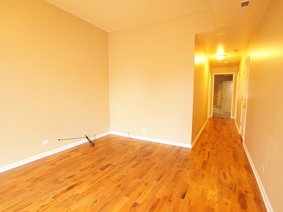 4th image of 8736 S Buffalo Ave APT 3