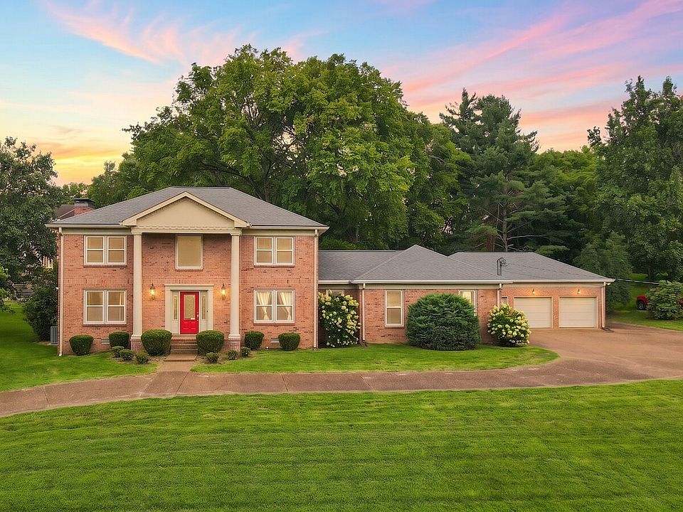1st image of 760 Dairy Ln