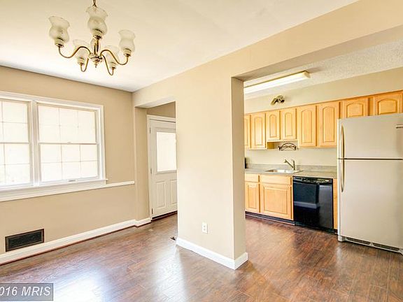 5th image of 937 Masefield Rd