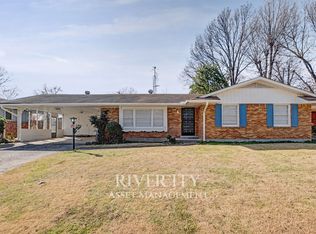 3751 Charles Dr, Memphis, TN 38116