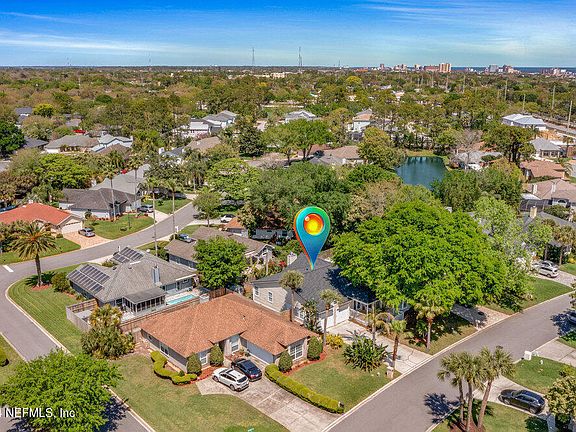 2nd image of 3460 HERON Drive N