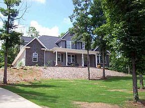 2nd image of 605 Laurel Haven Ct