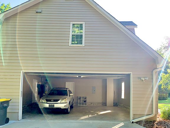 3rd image of 345 Legacy Ln