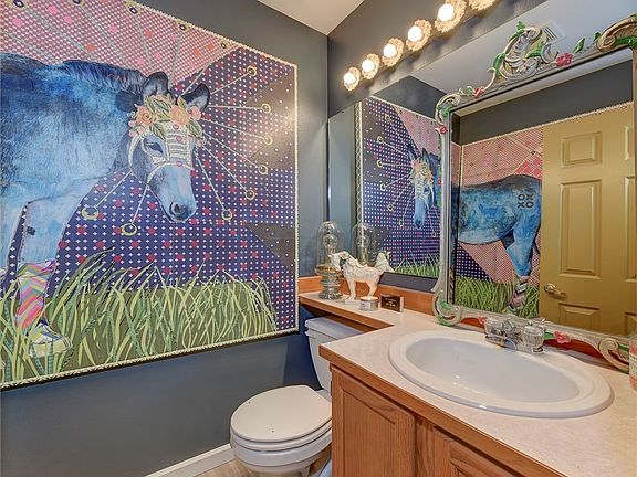 4th image of 10910 Tulip Pl NW
