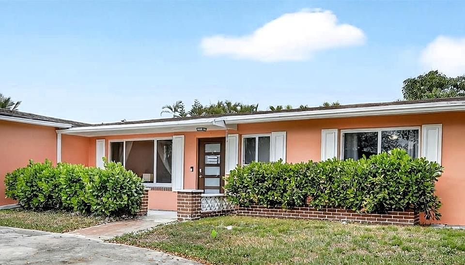 1st image of 11501 NW 15th St