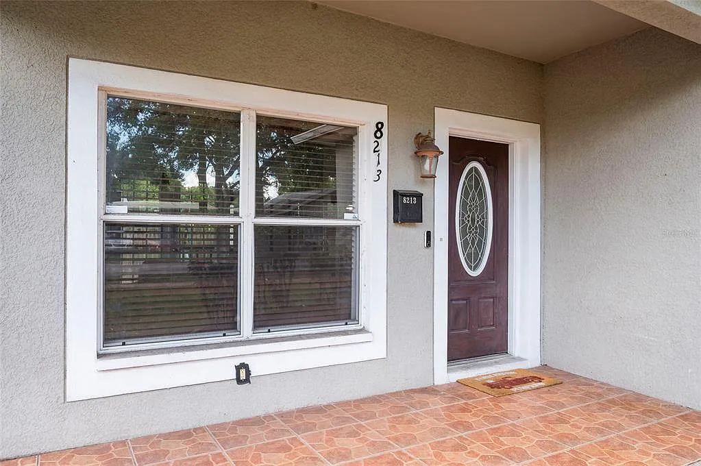 3 bed, 2.0 bath, 1402 sqft, $2,600 — Photo 4