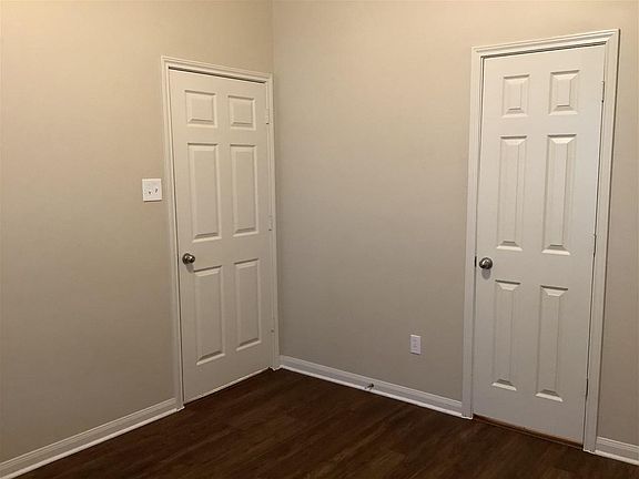 5th image of 8404 Majestic Lake Ct #8404