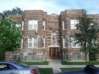 1st image of 6557 S Maplewood Ave Unit 2