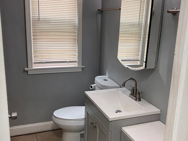 7342 S Rockwell St — Photo 9