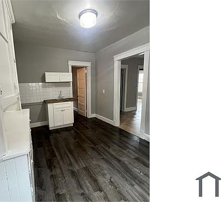 5th image of 7809 Lorain Ave