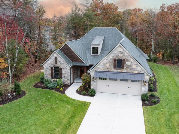 13 Laurelwood Cir, Crossville, TN 38558