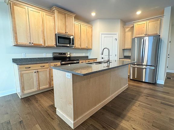2nd image of 36 Daniel Drive