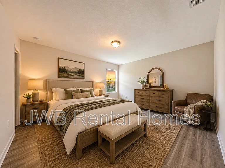1143 Van Buren St — Photo 9