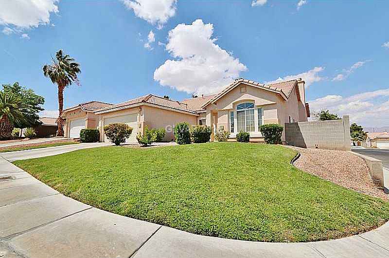 1st image of 2612 S Bed Knoll Ct