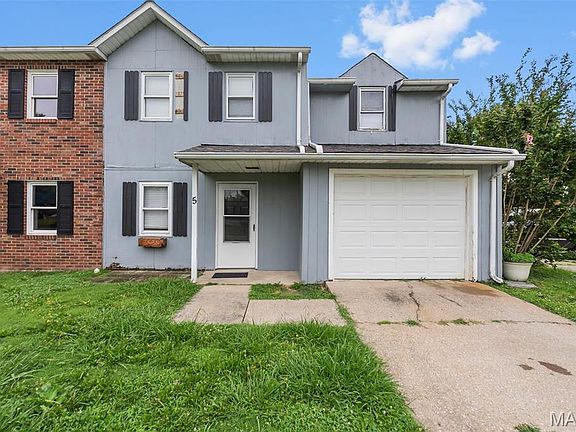 2nd image of 1602 Amblewood Dr #5