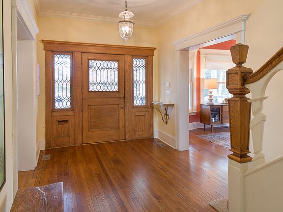 4th image of 17 Pryer Ln