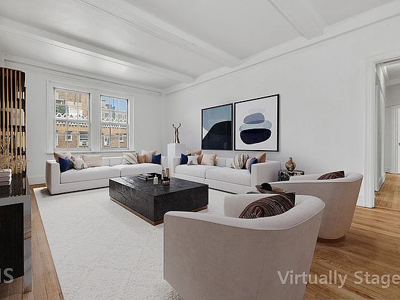 3rd image of 120 W 70th St APT 9A