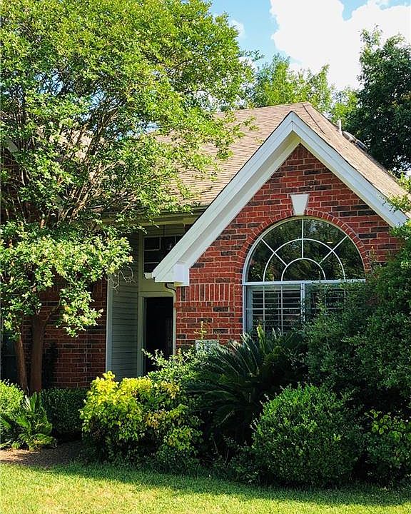 1st image of 7707 Blue Lilly Dr